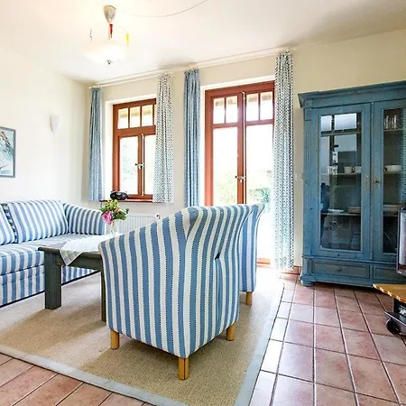 Ferienhaussiedlung Strandperlen Buchenhof 5a * Wustrow (Fischland)